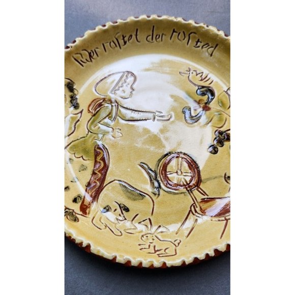 S J Pottery Redware Decorative Dishes Woman Man Animals Salesville Arkansas - Picture 16 of 16